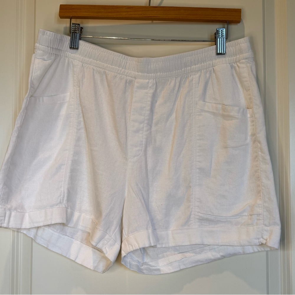 Old Navy White Linen-Blend Shorts – Size Large - Picture 3 of 12